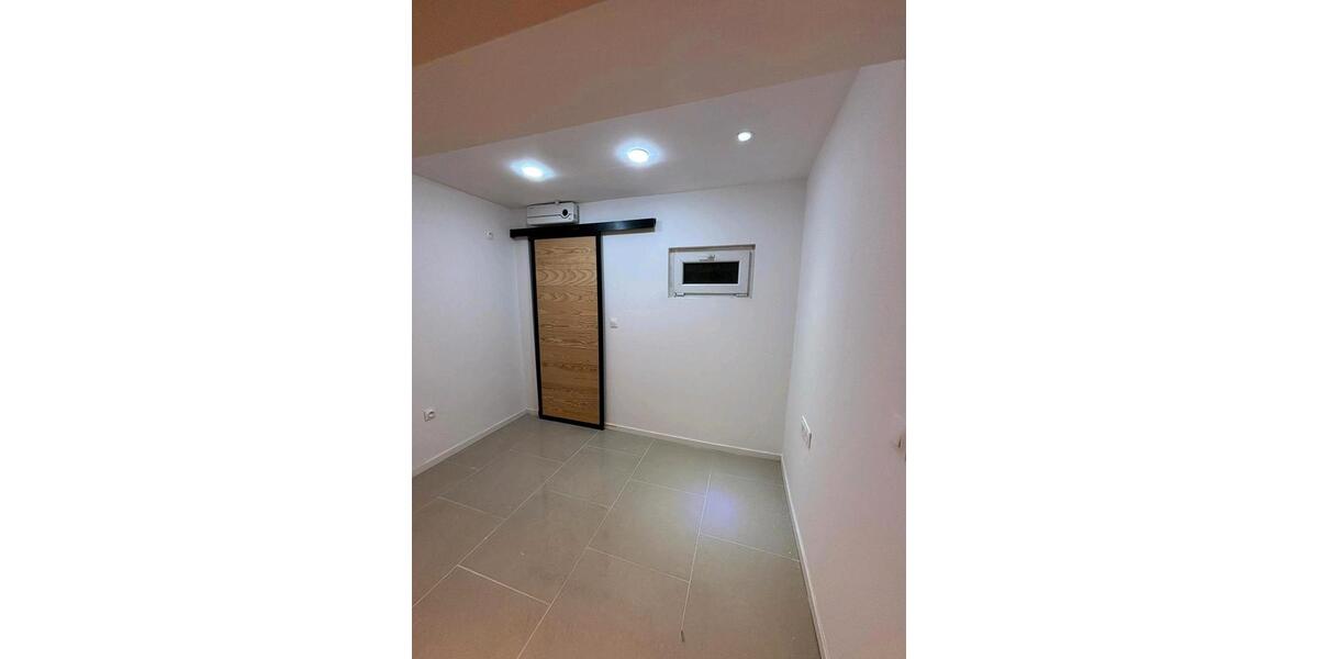 Erdgeschoßwohnung Saarbrücken - 1 Zimmer, 98 m&sup2;, 140.000&euro; | Angebot:25343892