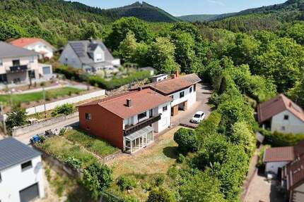 Haus Merzalben - 8 Zimmer, 255 m&sup2;, 239.000&euro; | Angebot:25777593