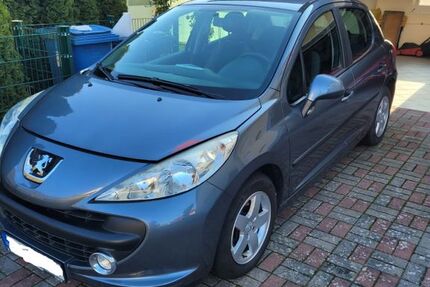 Peugeot 207 189.000 km 2.200 &euro; Spesbach 66882