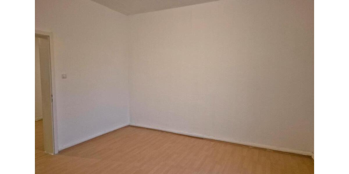 Etagenwohnung Pirmasens - 2 Zimmer, 60 m&sup2;, 425&euro; | Angebot:25256900