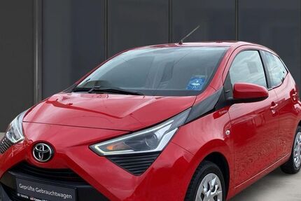 Toyota Aygo (X) 21.182 km 13.790 &euro; Heusweiler 66265