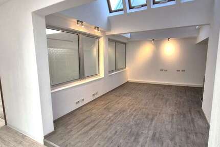 Gewerbeobjekt Homburg - 1.250&euro; | Angebot:22402847