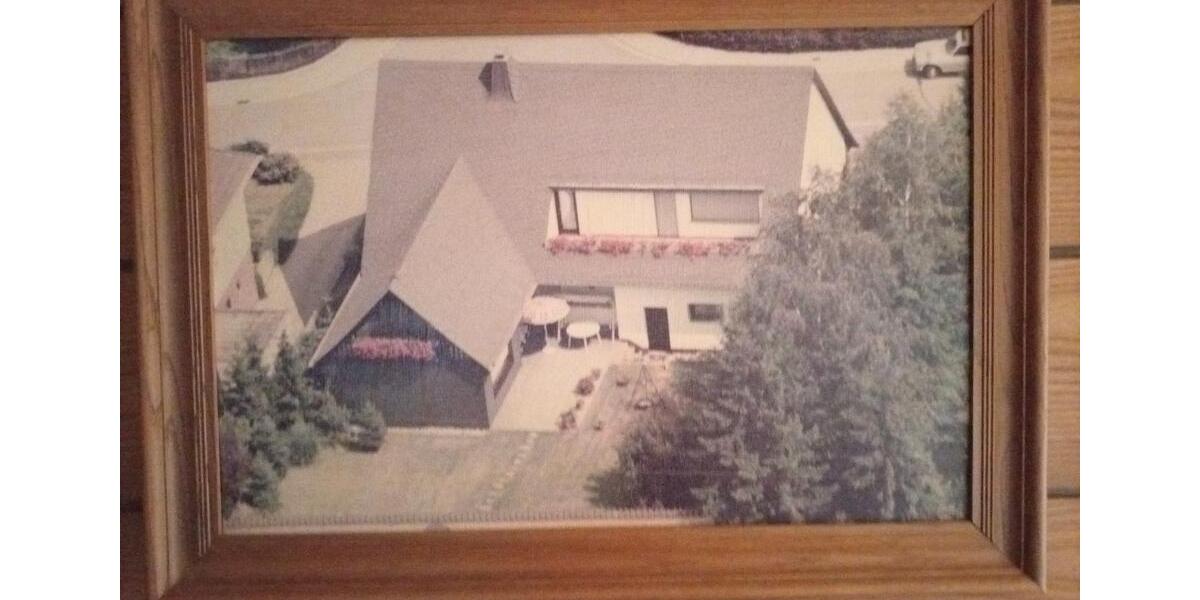 Einfamilienhaus Heusweiler - 8 Zimmer, 220 m&sup2;, 338.000&euro; | Angebot:26702835