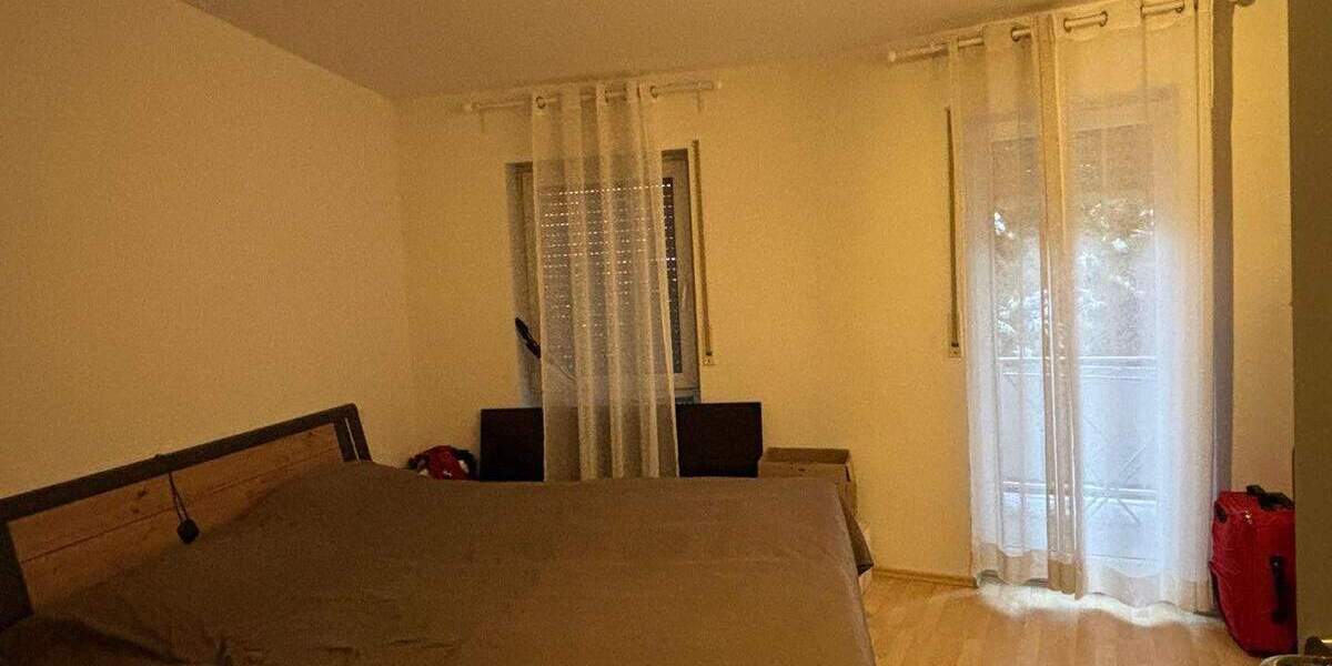 Etagenwohnung Riegelsberg - 3 Zimmer, 100 m&sup2;, 800&euro; | Angebot:25664177