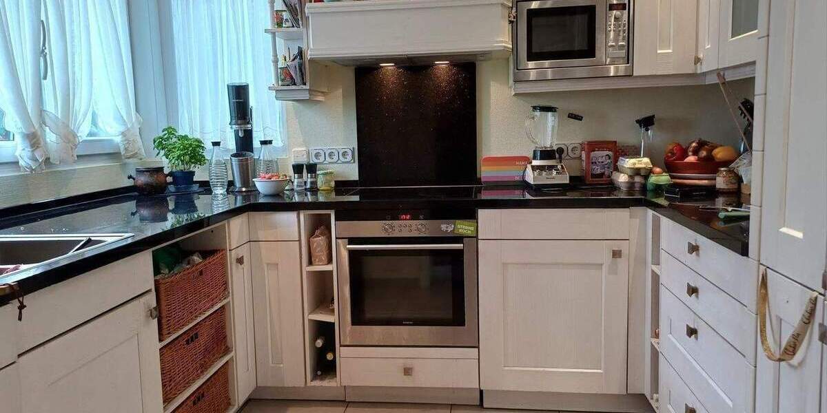 Mehrfamilienhaus, Wohnhaus Homburg Erbach - 5 Zimmer, 175 m&sup2;, 449.000&euro; | Angebot:25820132