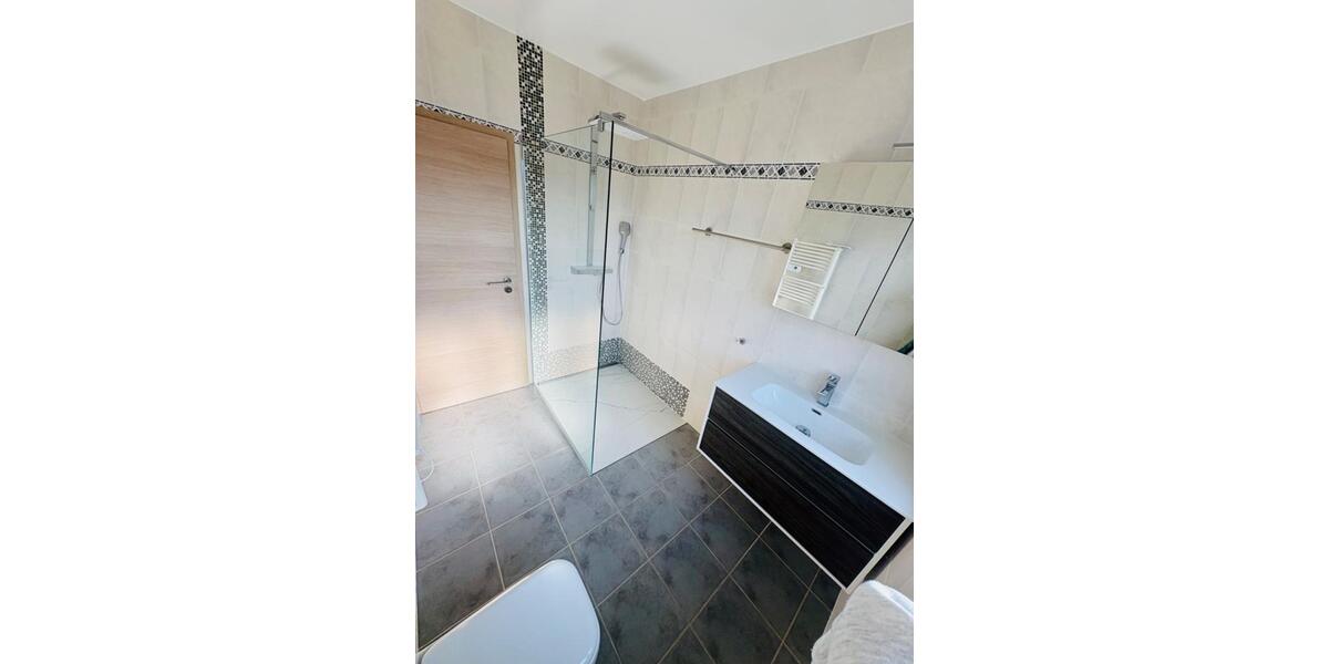 Etagenwohnung Saarbrücken - 3 Zimmer, 85 m&sup2;, 179.900&euro; | Angebot:25656703