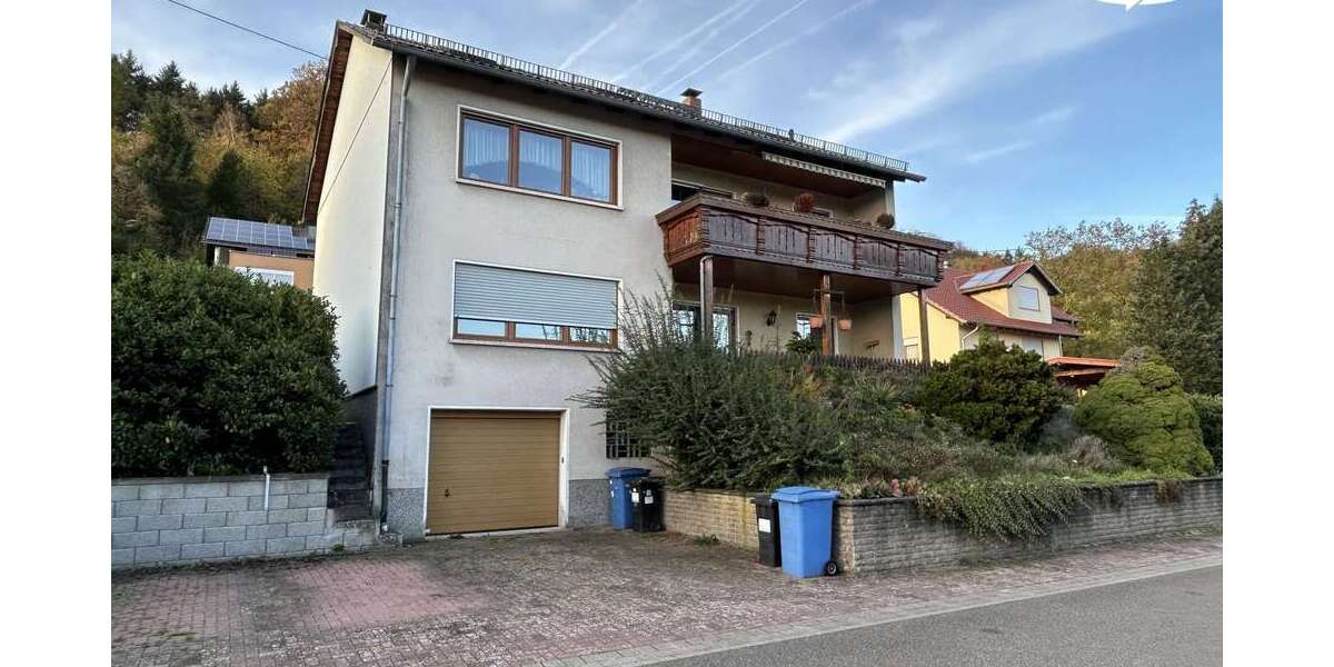Einfamilienhaus Lambsborn - 8 Zimmer, 232 m&sup2;, 269.000&euro; | Angebot:23485653