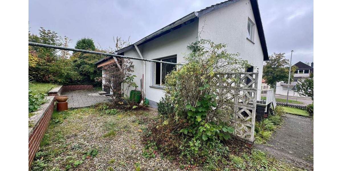 Freistehendes Einfamilienhaus in Top Lage in der Albert-Weisgerber-Allee - Einfamilienhaus Sankt Ingbert St. Ingbert | Angebot:25567887