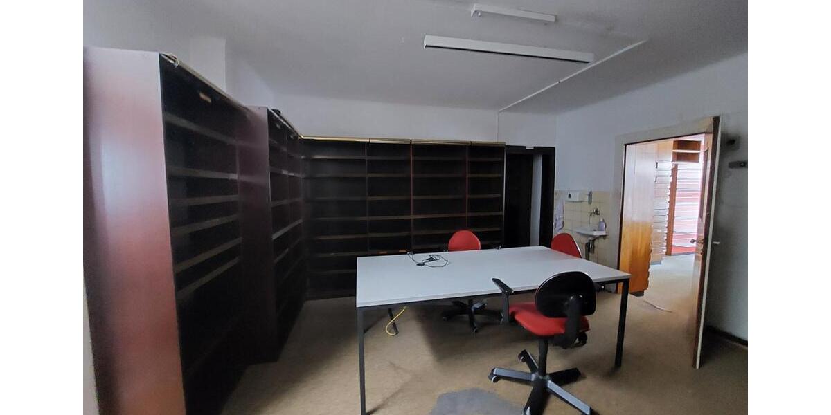 Gewerbeobjekt Sankt Ingbert - 1.800&euro; | Angebot:25540391