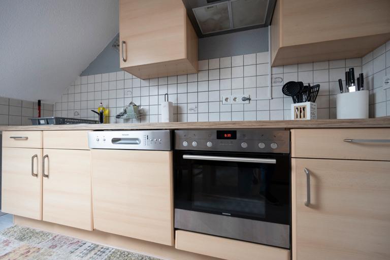 Dachgeschoßwohnung Steinwenden - 3 Zimmer, 70 m&sup2;, 1.150&euro; | Angebot:24845445