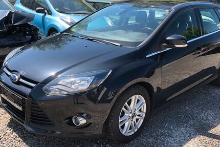 Ford Focus 153.136 km 2.490 &euro; Waldmohr 66914