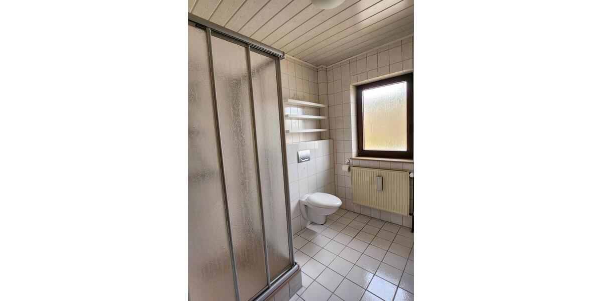 Dachgeschoßwohnung Homburg - 3 Zimmer, 77 m&sup2;, 970&euro; | Angebot:25395692