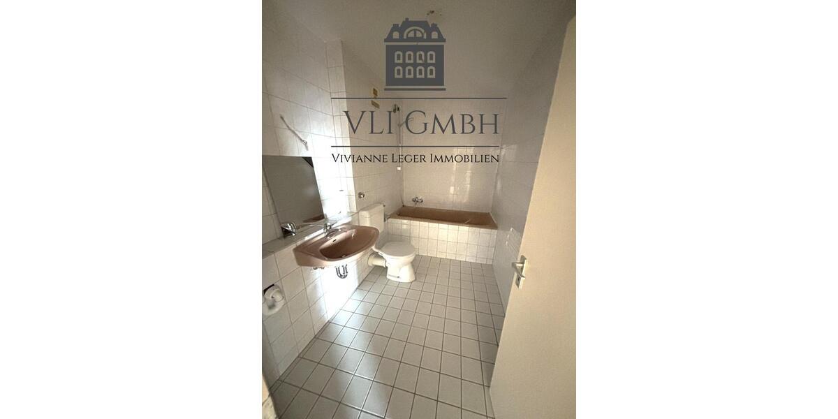 Dachgeschoßwohnung Saarbrücken - 1 Zimmer, 75 m&sup2;, 680&euro; | Angebot:25906340