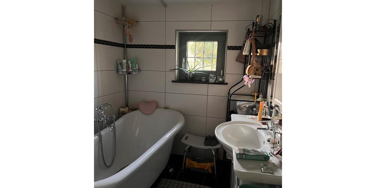 Doppelhaushälfte Saarbrücken Dudweiler - 3.5 Zimmer, 80 m&sup2;, 229.000&euro; | Angebot:26108205