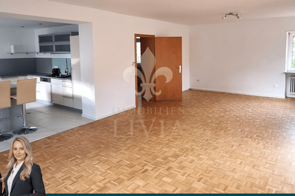 Haus Altenkirchen - 7 Zimmer, 235 m&sup2;, 280.000&euro; | Angebot:25863280