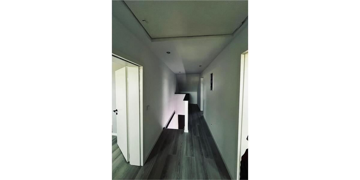 Reihenhaus Quierschied - 6 Zimmer, 140 m&sup2;, 170.000&euro; | Angebot:25253747