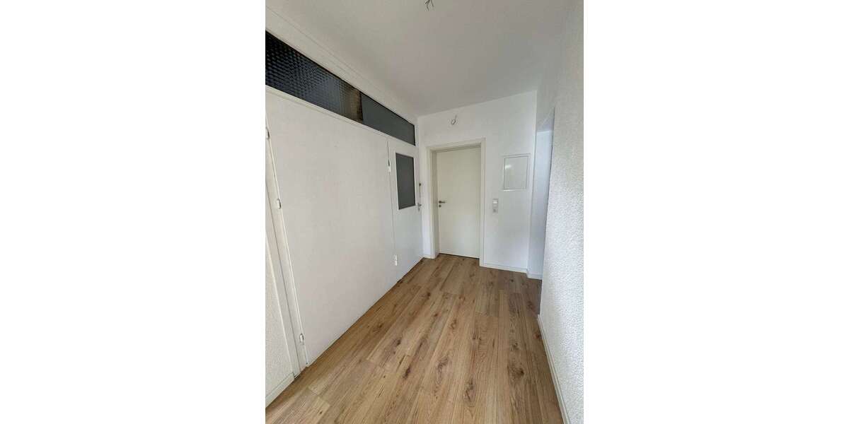 Helle 3-Zimmer-Dachgeschosswohnung in St. Ingbert-Rentrisch ( Saniert) - 3- Sankt Ingbert | Angebot:27111787