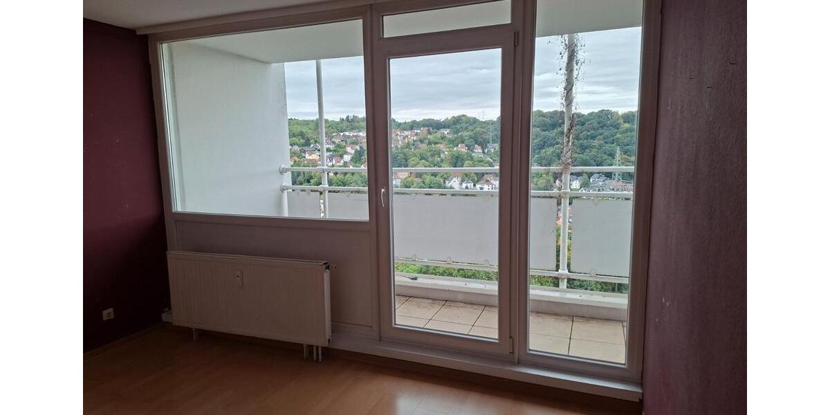 Etagenwohnung Saarbrücken Eschberg - 3.5 Zimmer, 86 m&sup2;, 180.000&euro; | Angebot:27299023