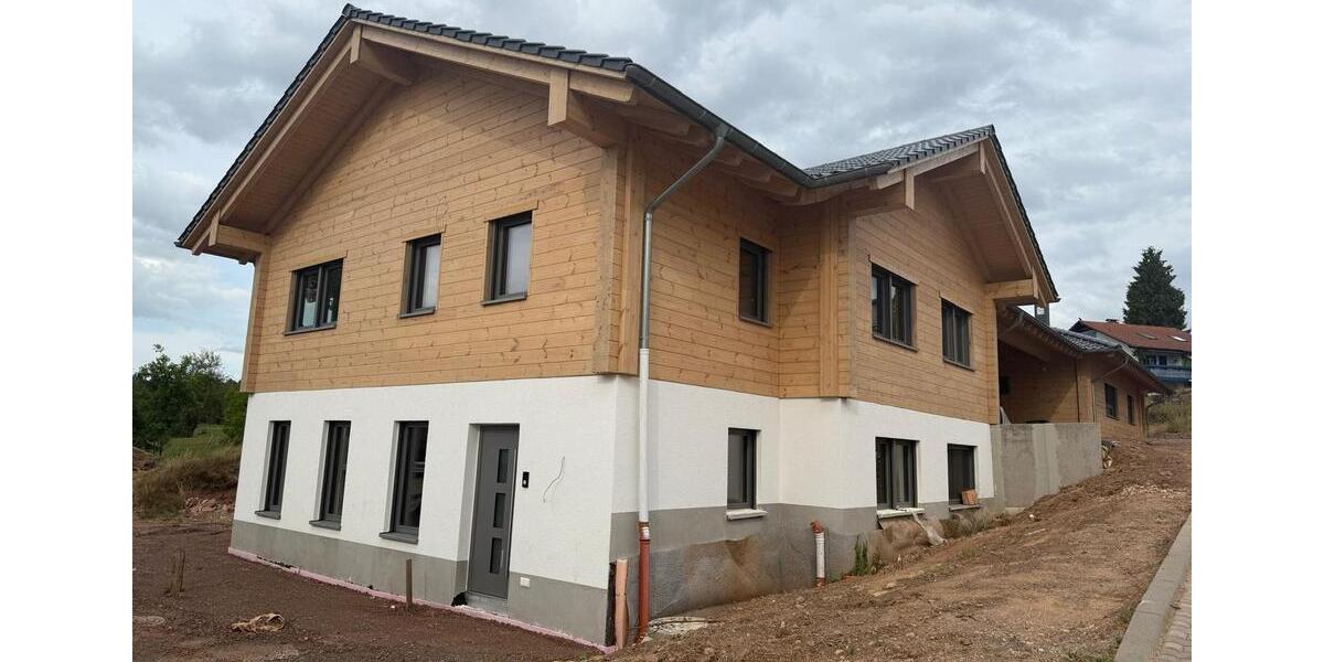 Einfamilienhaus Heusweiler - 8 Zimmer, 412 m&sup2;, 1.530.000&euro; | Angebot:24678977