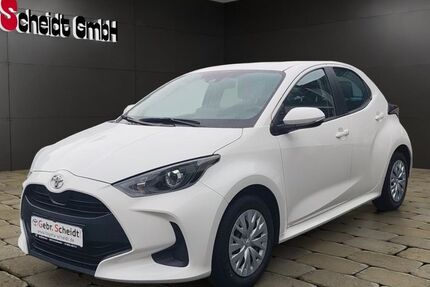 Toyota Yaris 44.267 km 14.970 &euro; Schiffweiler 66578