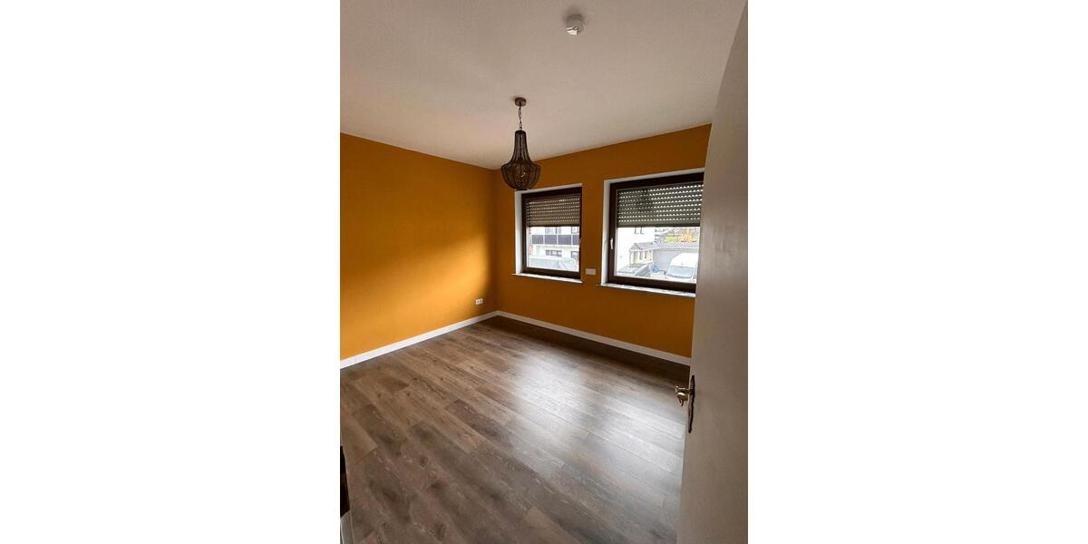 Etagenwohnung Riegelsberg - 5 Zimmer, 125 m&sup2;, 285.000&euro; | Angebot:26111976