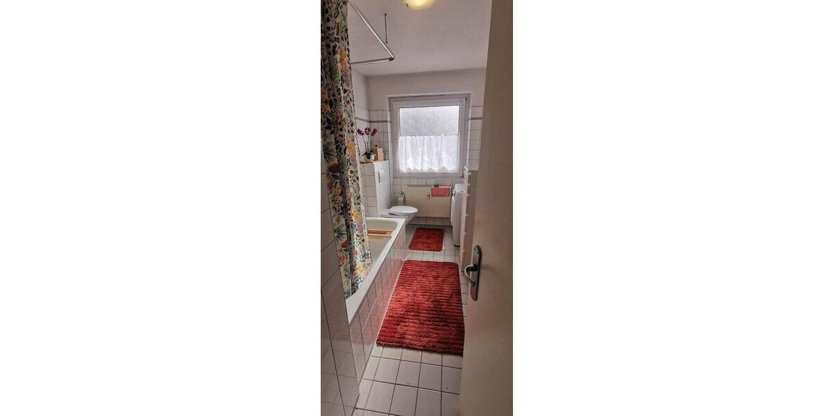 Etagenwohnung Saarbrücken St Johann - 3 Zimmer, 97 m&sup2;, 980&euro; | Angebot:26891885