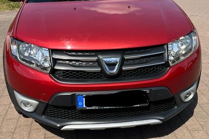 Dacia Sandero 36.555 km 8.300 &euro; Brücken 66904