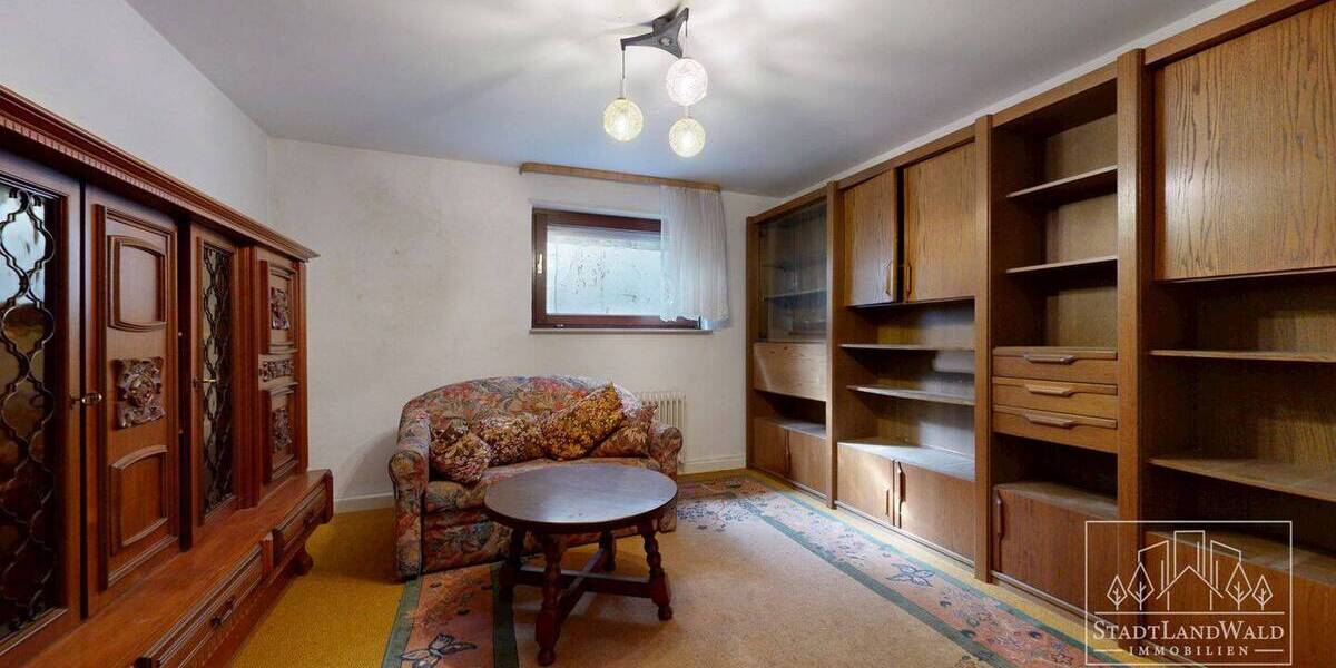 Einfamilienhaus Pirmasens Ruhbank - 8 Zimmer, 259 m&sup2;, 247.500&euro; | Angebot:26036977