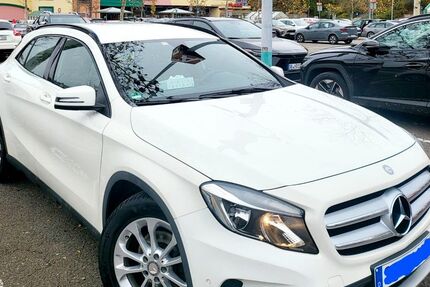 Mercedes-Benz GLA 200 148.000 km 12.500 &euro; Saarbruecken 66115