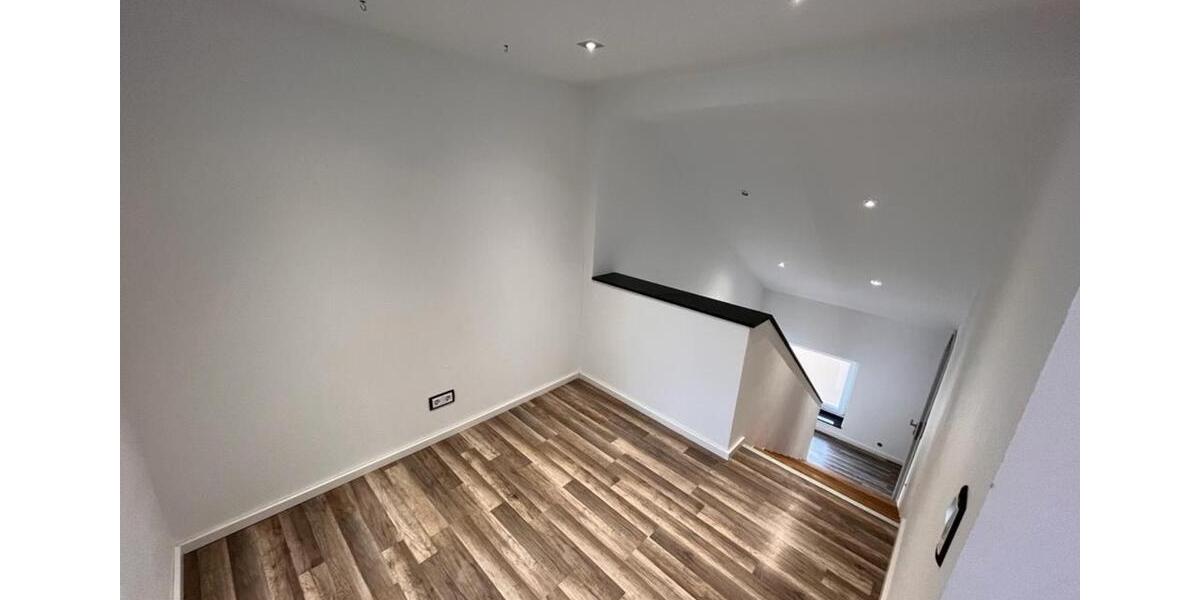 Mehrfamilienhaus, Wohnhaus Pirmasens Fehrbach - 5.5 Zimmer, 150 m&sup2;, 250.000&euro; | Angebot:24598265