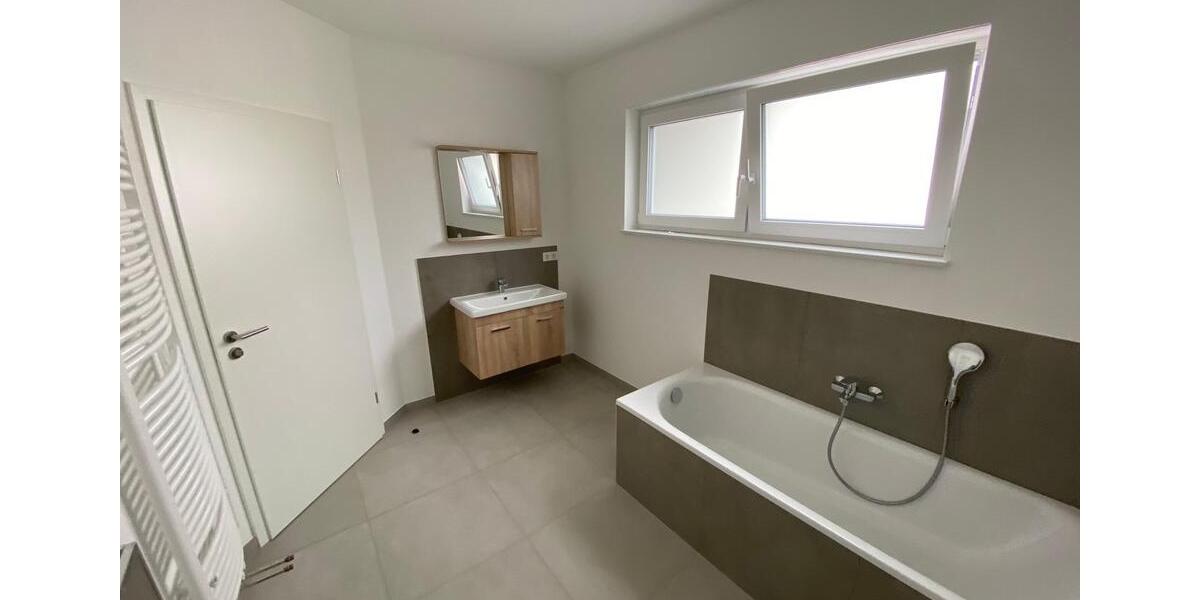 Einfamilienhaus Ramstein-Miesenbach Miesenbach - 8 Zimmer, 695.000&euro; | Angebot:21165288