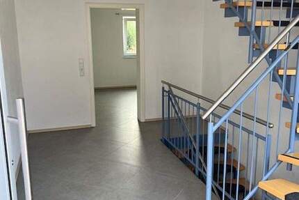 Haus Reichenbach-Steegen Reichenbach - 1 Zimmer, 255 m&sup2;, 2.100&euro; | Angebot:25760514