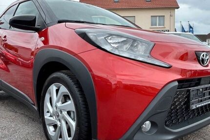 Toyota Aygo (X) 2.731 km 16.590 &euro; Saarbrücken 66117