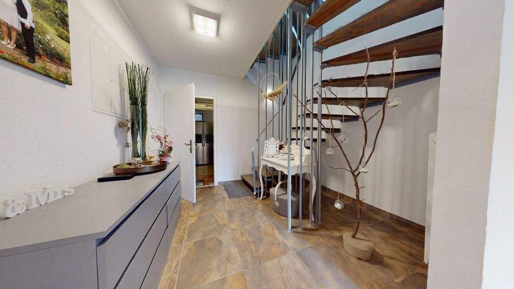 Einfamilienhaus Pirmasens Ruhbank - 7 Zimmer, 240 m&sup2;, 395.000&euro; | Angebot:25706036