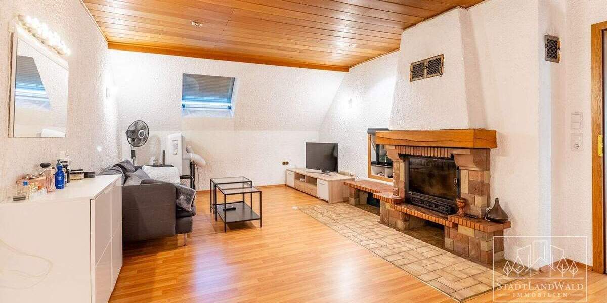 Einfamilienhaus Schweix - 9 Zimmer, 222 m&sup2;, 269.750&euro; | Angebot:25798626