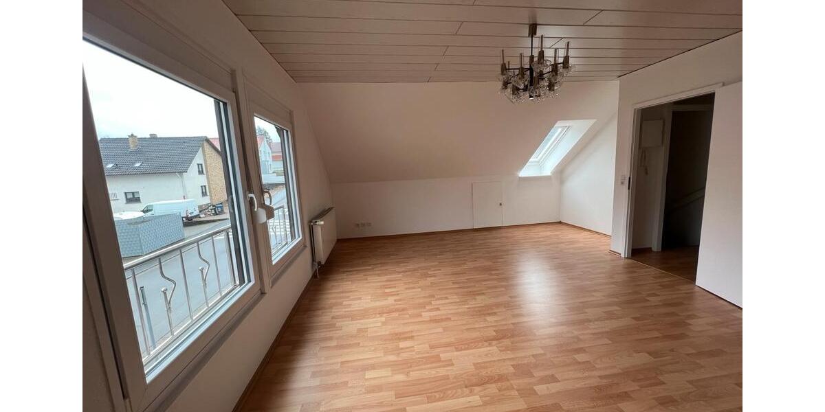 Etagenwohnung Sankt Ingbert - 2 Zimmer, 52 m&sup2;, 590&euro; | Angebot:25850775