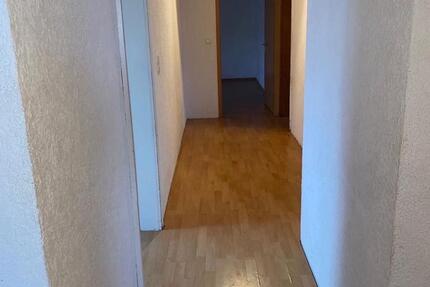 Wohnung Quierschied - 1 Zimmer, 120 m&sup2;, 480&euro; | Angebot:26042560