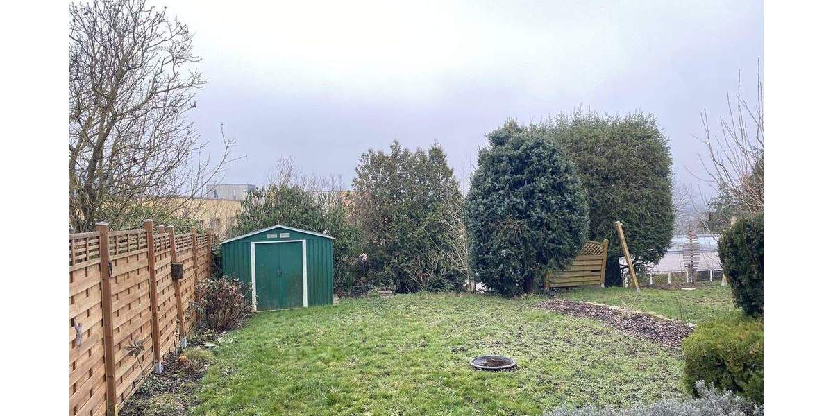 Reihenmittelhaus Saarbrücken Eschberg - 4 Zimmer, 100 m&sup2;, 329.000&euro; | Angebot:25780286