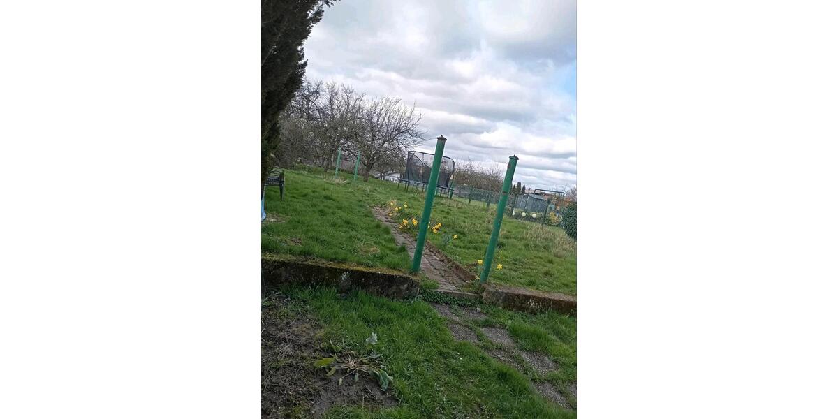 Einfamilienhaus Blieskastel - 7 Zimmer, 135 m&sup2;, 1.250&euro; | Angebot:25930669