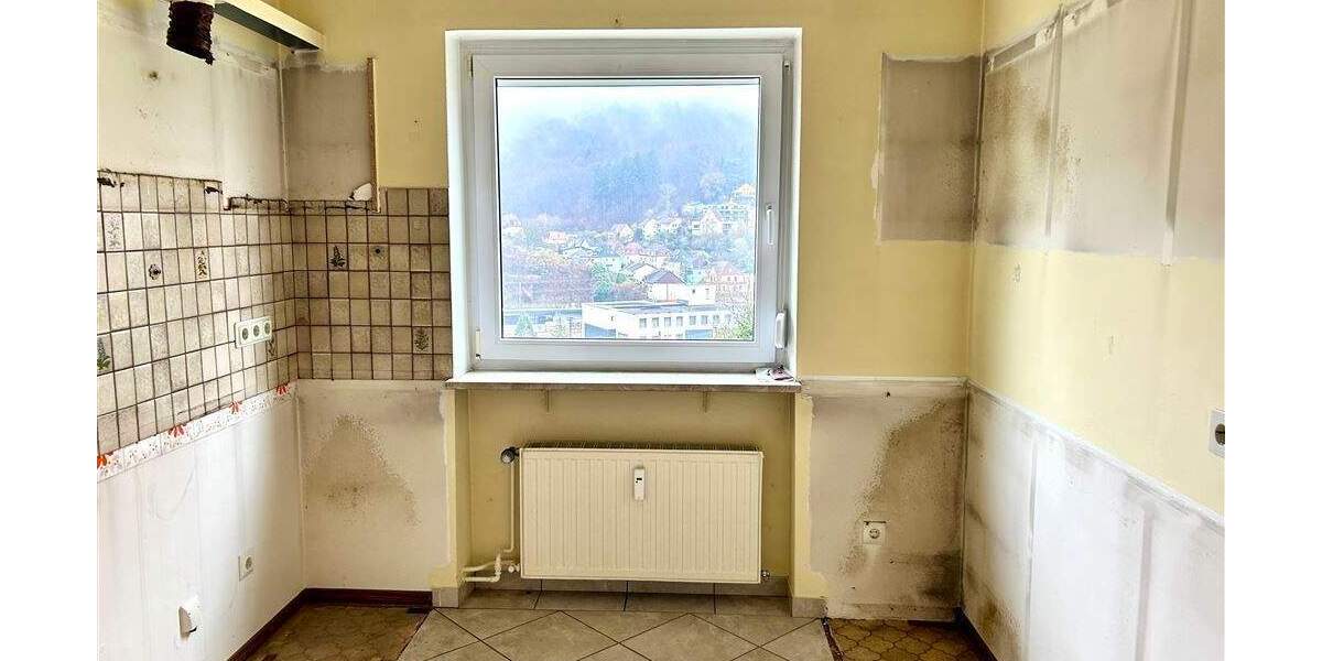 Etagenwohnung Saarbrücken Scheidt - 2 Zimmer, 77 m&sup2;, 149.000&euro; | Angebot:25701158