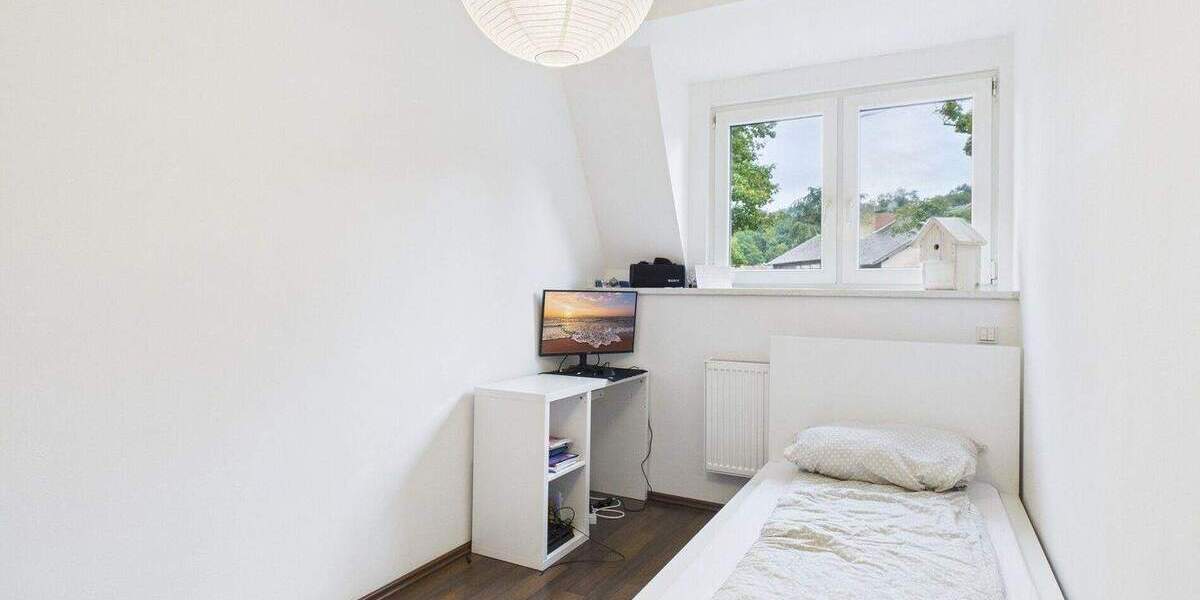 Mehrfamilienhaus, Wohnhaus Saarbrücken Alt-Saarbrücken - 9 Zimmer, 239 m&sup2;, 465.000&euro; | Angebot:25666422