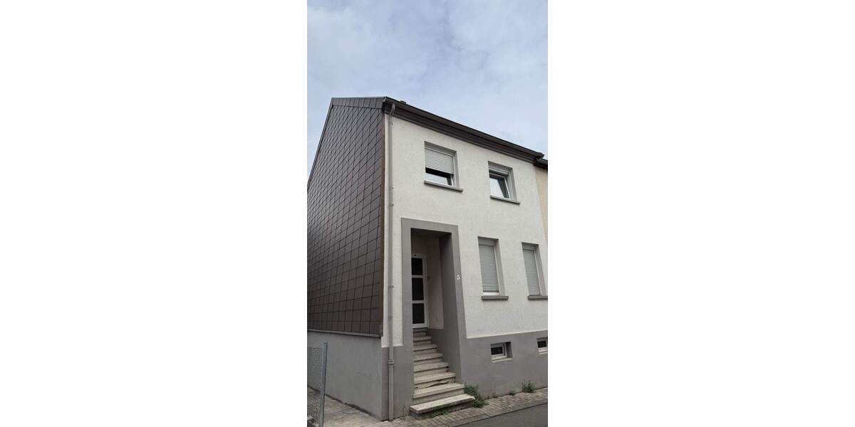 Reihenendhaus Saarbrücken / Sankt Arnual St Arnual - 7 Zimmer, 150 m&sup2;, 170.000&euro; | Angebot:25748871