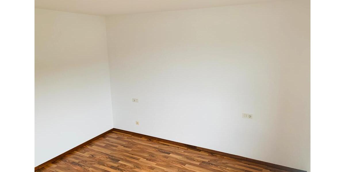 Etagenwohnung Saarbrücken St. Arnual - 3 Zimmer, 71 m&sup2;, 110.000&euro; | Angebot:25611688