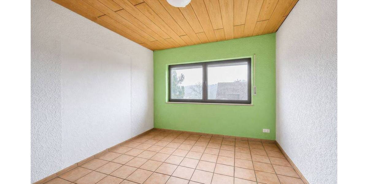 Einfamilienhaus Battweiler - 8 Zimmer, 229 m&sup2;, 245.000&euro; | Angebot:25691413