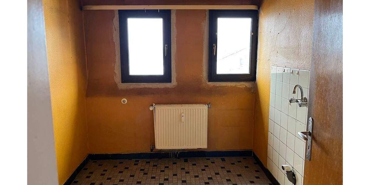 Etagenwohnung Landstuhl - 4 Zimmer, 75 m&sup2;, 89.000&euro; | Angebot:25666141