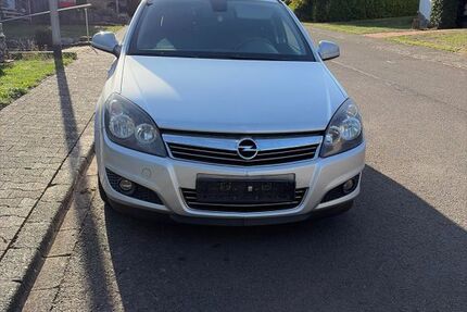Opel Astra 330.000 km 1.550 &euro; Berschweiler 55777