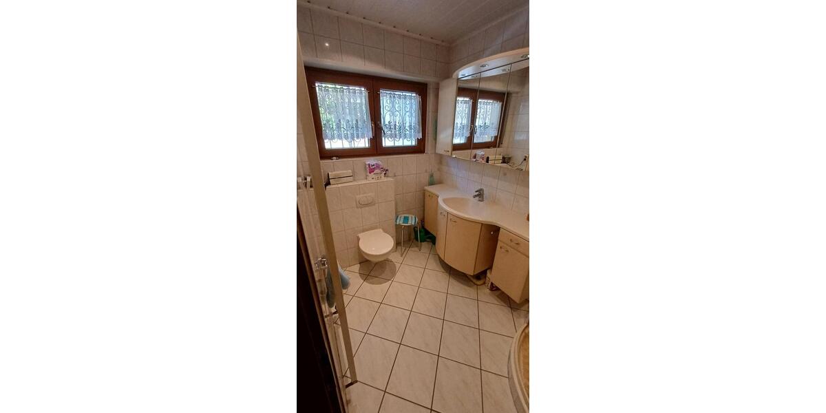 Einfamilienhaus Lemberg - 6 Zimmer, 140 m&sup2;, 250.000&euro; | Angebot:26149720