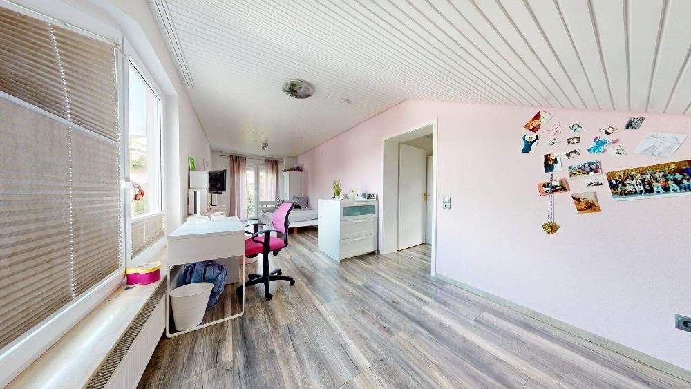 Einfamilienhaus Pirmasens Ruhbank - 7 Zimmer, 240 m&sup2;, 395.000&euro; | Angebot:25706036