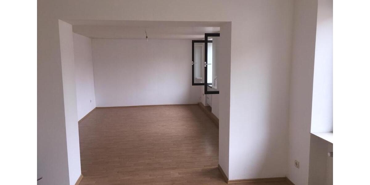 Etagenwohnung Kleinblittersdorf - 5 Zimmer, 120 m&sup2;, 1.050&euro; | Angebot:25431675