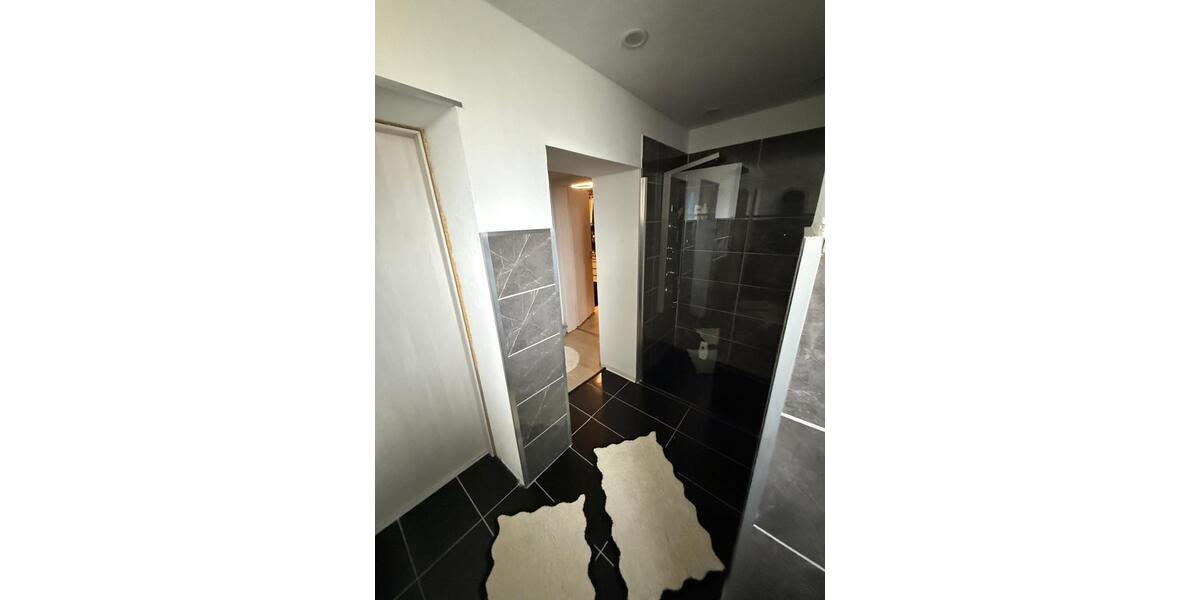 Mehrfamilienhaus, Wohnhaus Neunkirchen - 6 Zimmer, 153 m&sup2;, 299.000&euro; | Angebot:26072951